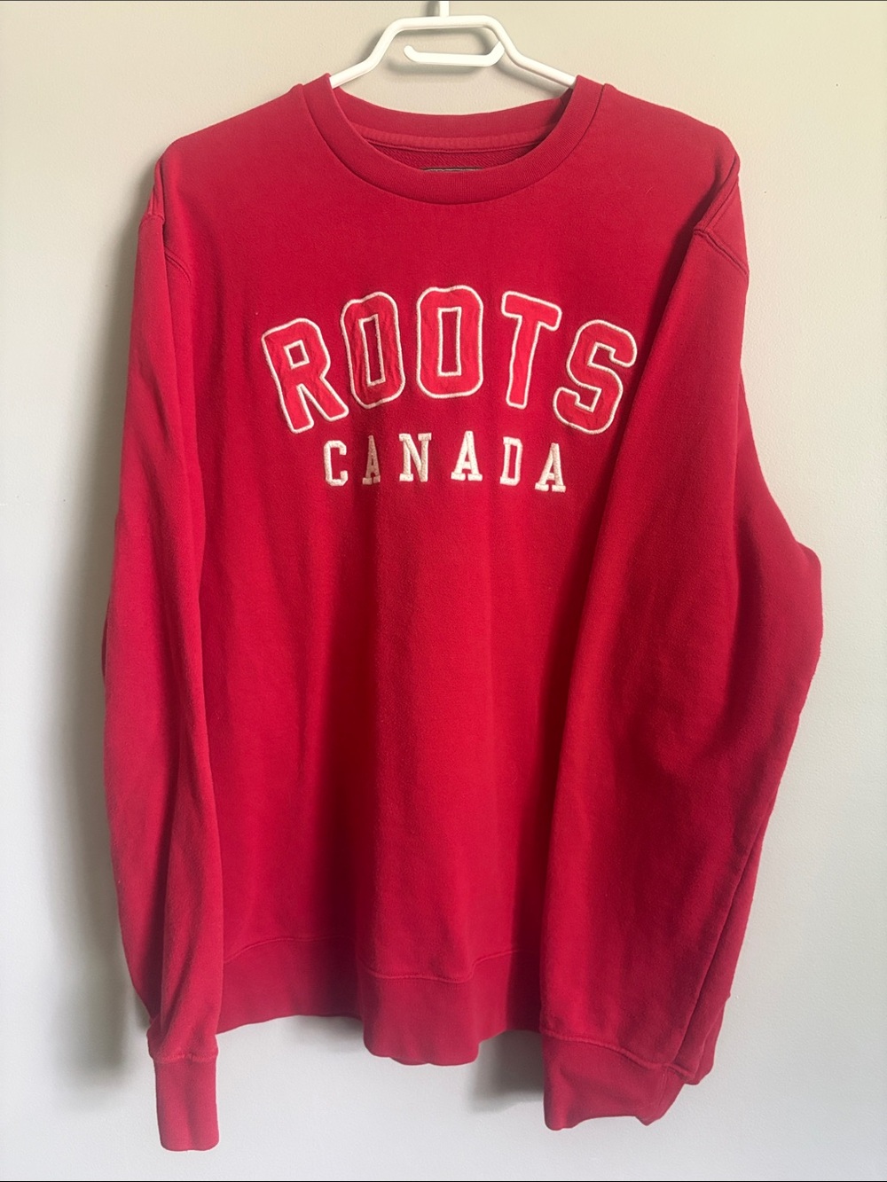 ROOTS Canada XL embroidered crewneck sweatshirt